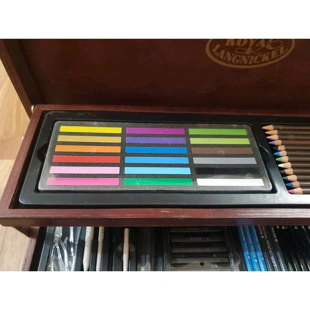 Deluxe Sketching Drawing Set Royal Langnickel Pastels Pencils With Case‎